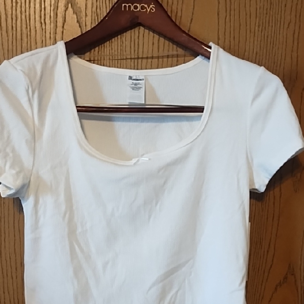 No Boundaries White Short Sleeve Top